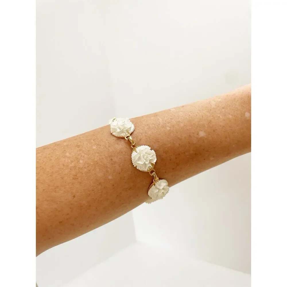 Vintage Carved White Plastic Floral Link Bracelet